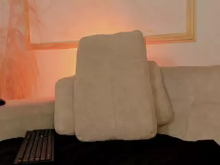 Kataleya-17's Live Sex Cam Show