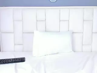 KathyMirrow's Live Sex Cam Show