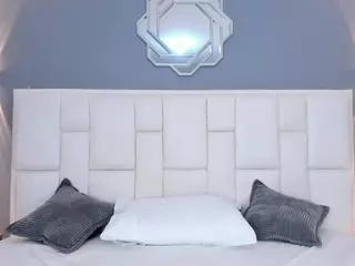 KathyMirrow's Live Sex Cam Show