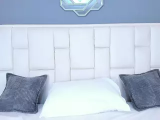 KathyMirrow's Live Sex Cam Show