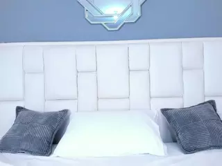 KathyMirrow's Live Sex Cam Show