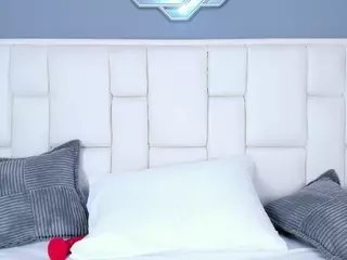 KathyMirrow's Live Sex Cam Show