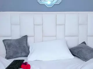 KathyMirrow's Live Sex Cam Show