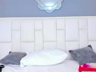 KathyMirrow's Live Sex Cam Show