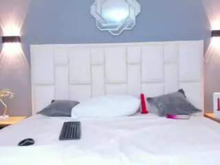 KathyMirrow's Live Sex Cam Show