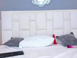 KathyMirrow's Live Sex Cam Show