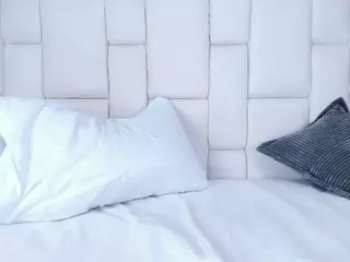 KathyMirrow's Live Sex Cam Show