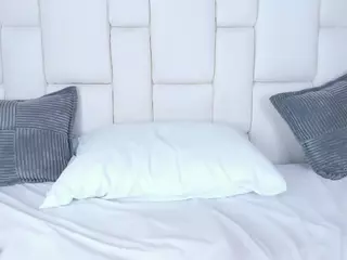KathyMirrow's Live Sex Cam Show