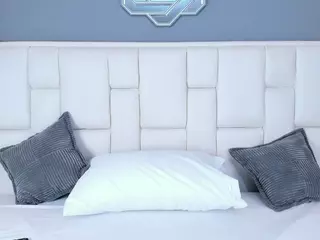 KathyMirrow's Live Sex Cam Show