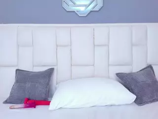 KathyMirrow's Live Sex Cam Show