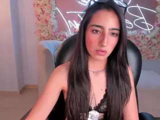 LarisaSmirnov1's Live Sex Cam Show