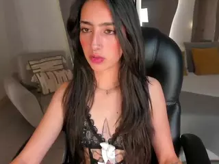 LarisaSmirnov1's Live Sex Cam Show