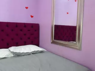 ValentinaJaramilloo's Live Sex Cam Show