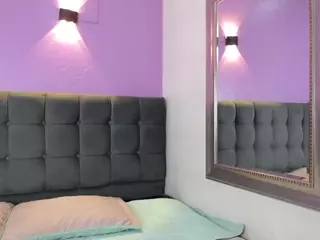 ValentinaJaramilloo's Live Sex Cam Show