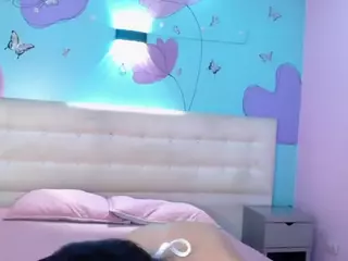 ValentinaJaramilloo's Live Sex Cam Show