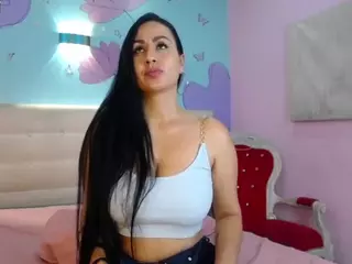 ValentinaJaramilloo's Live Sex Cam Show