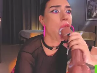 aGaGatha's Live Sex Cam Show