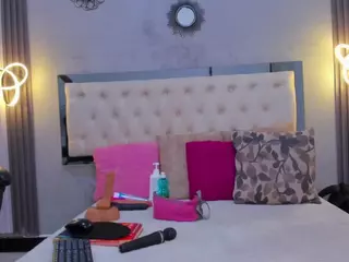 Alexa's Live Sex Cam Show