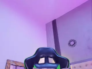 Alexa's Live Sex Cam Show