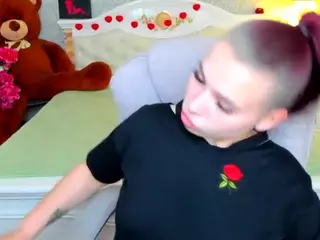 Ambrel-Tern's Live Sex Cam Show
