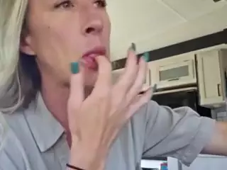 bmorganne420's Live Sex Cam Show