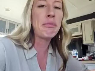 bmorganne420's Live Sex Cam Show
