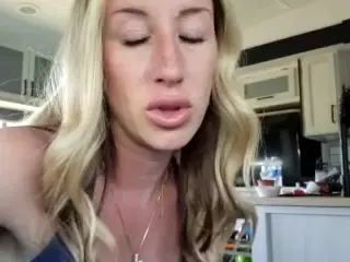 bmorganne420's Live Sex Cam Show