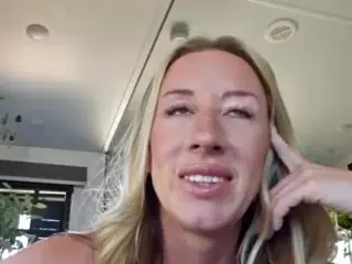 bmorganne420's Live Sex Cam Show