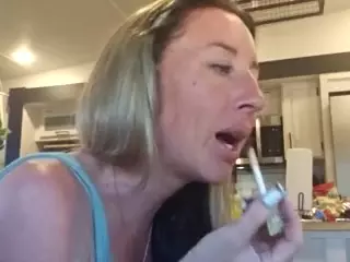 bmorganne420's Live Sex Cam Show