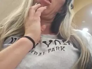 bmorganne420's Live Sex Cam Show