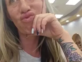 bmorganne420's Live Sex Cam Show
