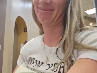 bmorganne420's Live Sex Cam Show
