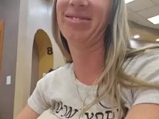 bmorganne420's Live Sex Cam Show