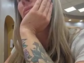 bmorganne420's Live Sex Cam Show
