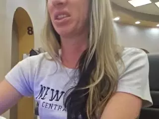 bmorganne420's Live Sex Cam Show