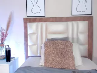 KickyMinaj's Live Sex Cam Show