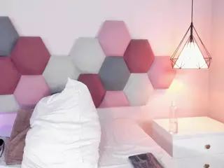 KickyMinaj's Live Sex Cam Show