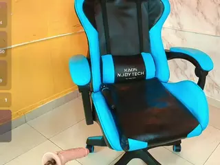 Lili-little's Live Sex Cam Show