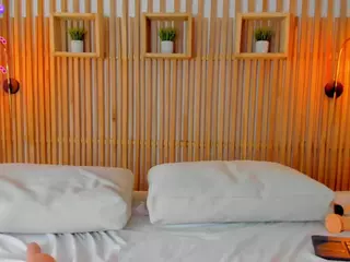 Serena-Foxx's Live Sex Cam Show