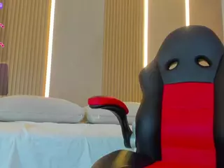 Serena-Foxx's Live Sex Cam Show