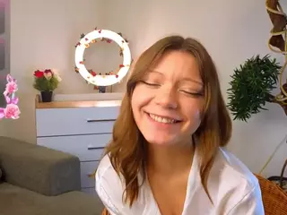 MonaBurge's Live Sex Cam Show