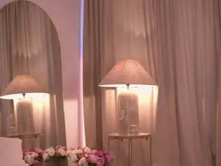 nadiablss's Live Sex Cam Show