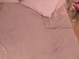 nadiablss's Live Sex Cam Show