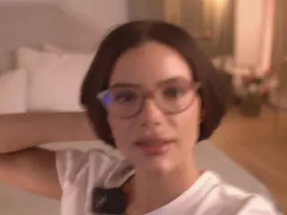 nadiablss's Live Sex Cam Show