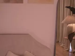 nadiablss's Live Sex Cam Show