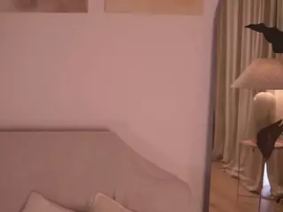 nadiablss's Live Sex Cam Show