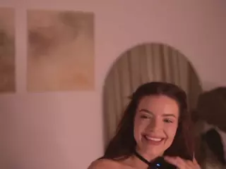 nadiablss's Live Sex Cam Show
