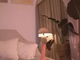 nadiablss's Live Sex Cam Show