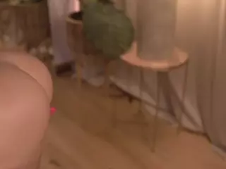 nadiablss's Live Sex Cam Show
