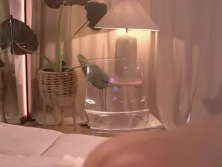 nadiablss's Live Sex Cam Show